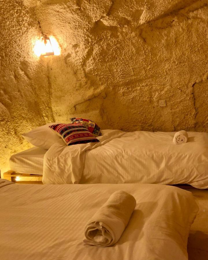 7 Caves Hotel Al Jayah Экстерьер фото