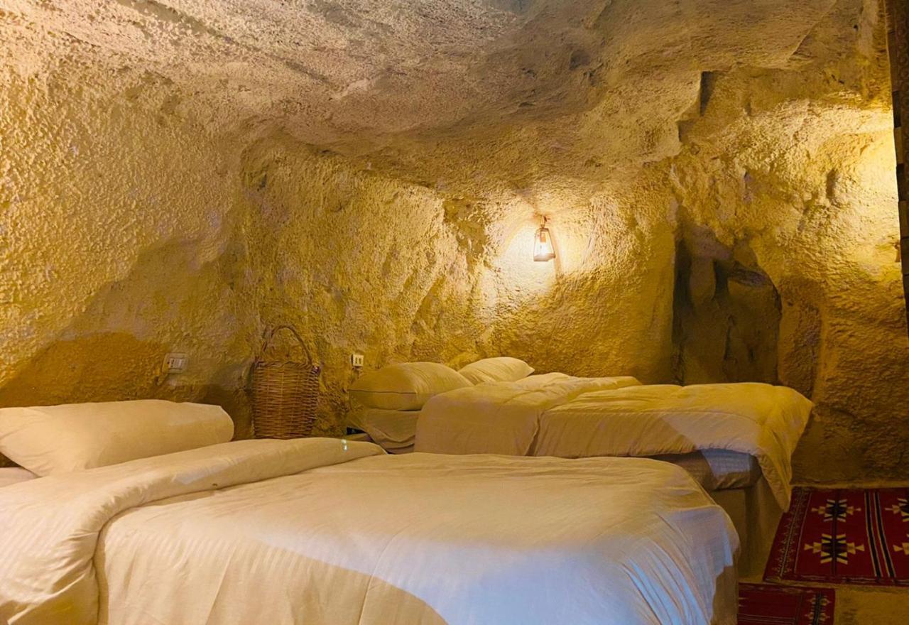 7 Caves Hotel Al Jayah Экстерьер фото