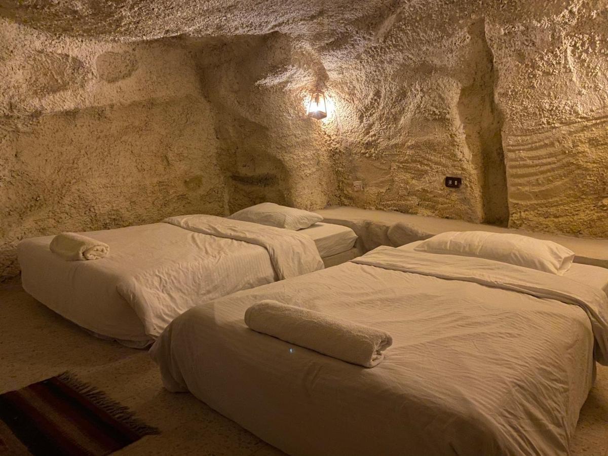 7 Caves Hotel Al Jayah Экстерьер фото